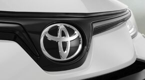 Toyota prichádza s ostrejším modelom Corolla sedan v podobe novej verzie GR SPORT